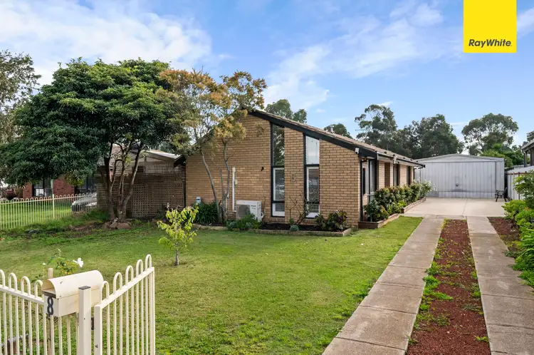 8 Fisher Place, Kurunjang VIC 3337