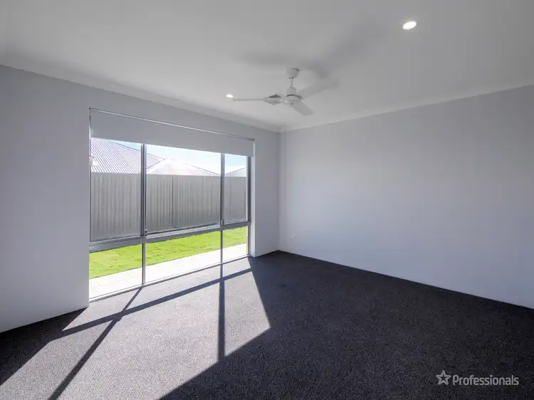 Third view of Homely house listing, 33 Troubridge Approach, Eglinton WA 6034
