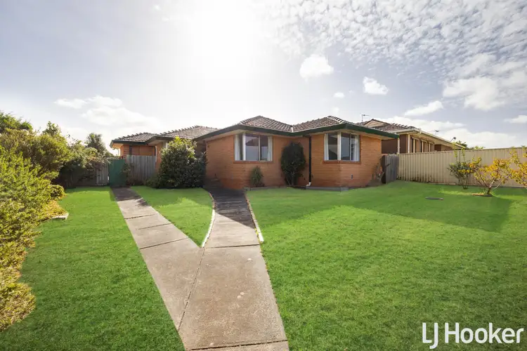 14 Oldershaw Road, Melton VIC 3337