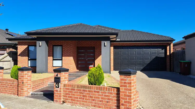 Main view of Homely house listing, 4 Jeanetta Close, Cranbourne East VIC 3977