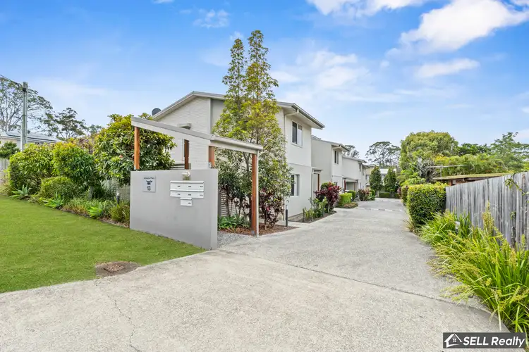Main view of Homely townhouse listing, 4/13 Victor Street, Birkdale QLD 4159