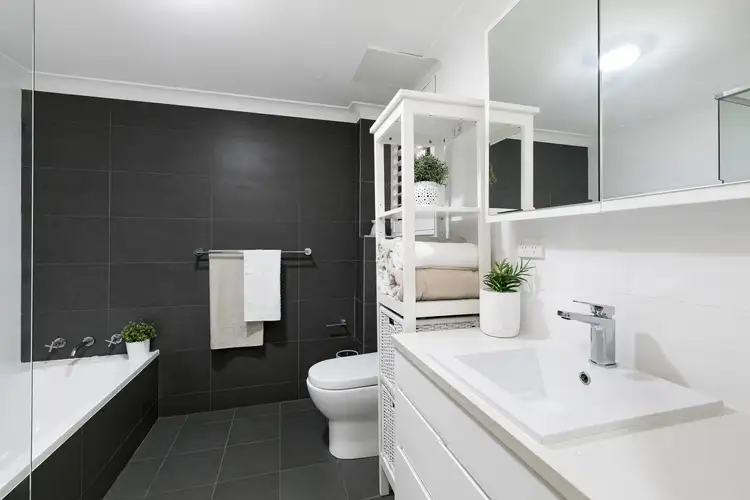Fifth view of Homely unit listing, 2/37-41 Burke Road, Cronulla NSW 2230