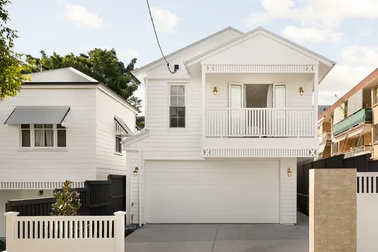 13 Lisson Grove, Wooloowin QLD 4030