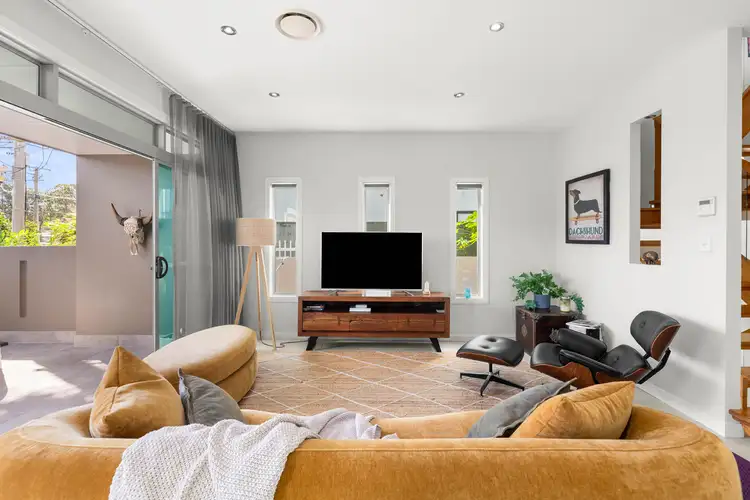 Sixth view of Homely semi-detached listing, 1/4 Bardon Avenue, Miami QLD 4220