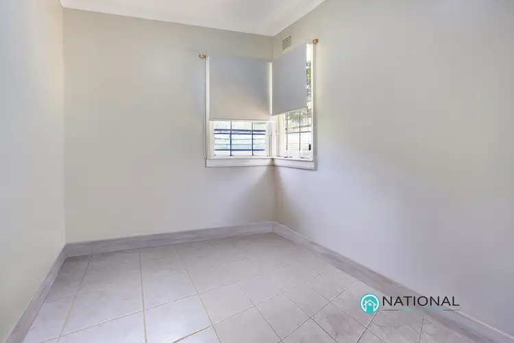 Fifth view of Homely flat listing, 178b Sandal Crescent, Carramar NSW 2163