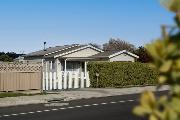 247 Flinders Street, Beauty Point TAS 7270