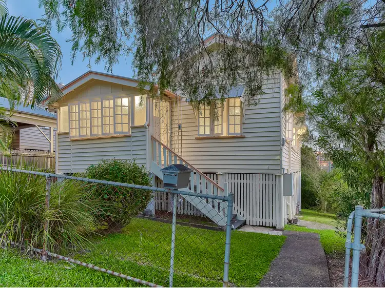 1 Camona Street, Kelvin Grove QLD 4059