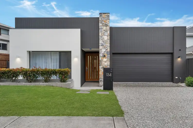 134 Dublin Avenue, Spring Mountain QLD 4300