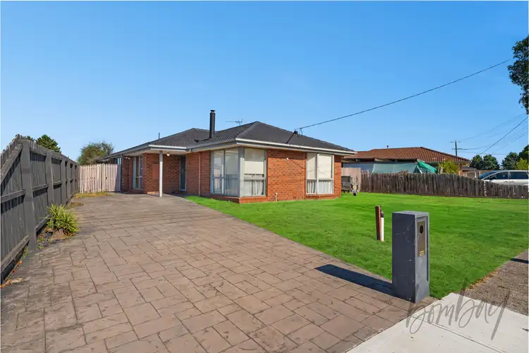 Main view of Homely house listing, 71 Banbury Crescent, Craigieburn VIC 3064