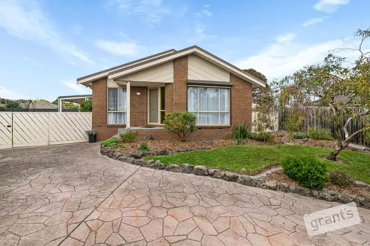 Main view of Homely house listing, 5 Fairleigh Court, Narre Warren VIC 3805