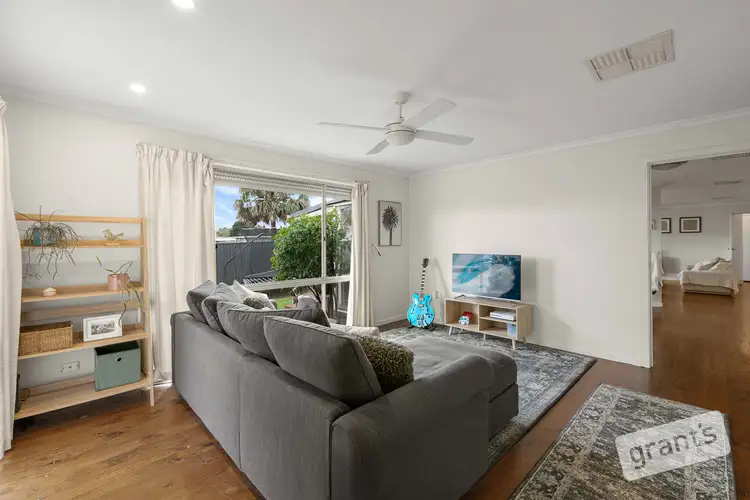 Fourth view of Homely house listing, 5 Fairleigh Court, Narre Warren VIC 3805
