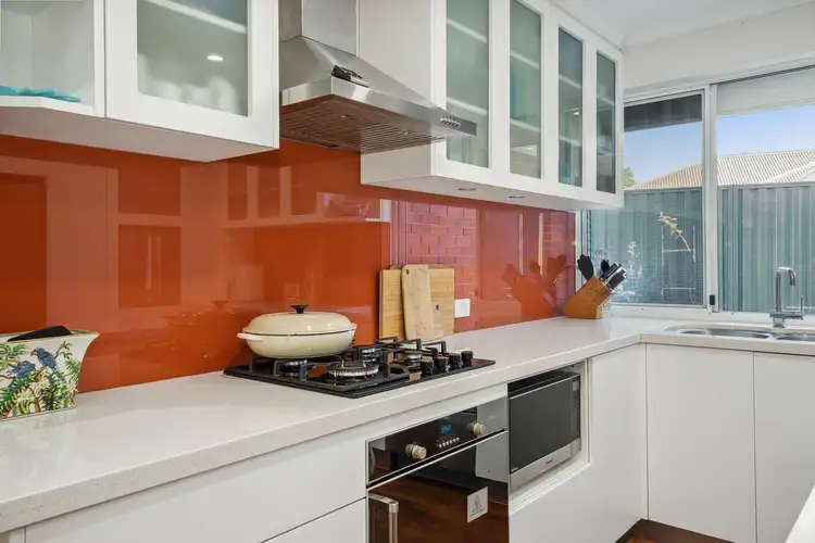 Fifth view of Homely house listing, 2/11 Burnett Road, Manning WA 6152