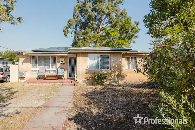 9 Araluen Street, Morley WA 6062