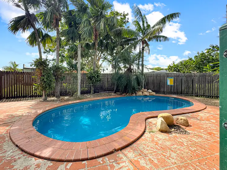 Second view of Homely house listing, 5 Franco Court, Rasmussen QLD 4815