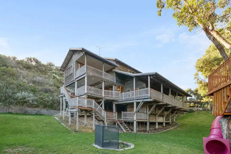 14 La Seyne Crescent, Warnbro WA 6169