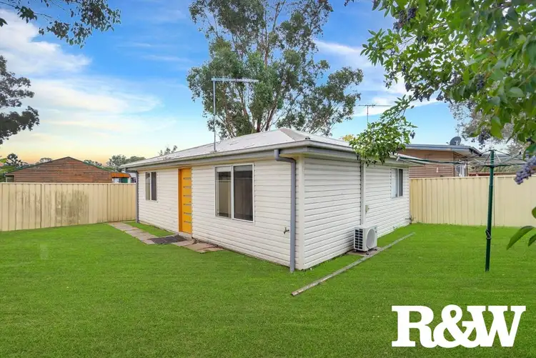 42a Mindanao Avenue, Lethbridge Park NSW 2770