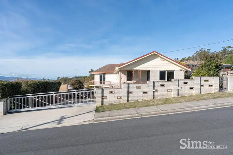 3 Woolston Street, Trevallyn TAS 7250