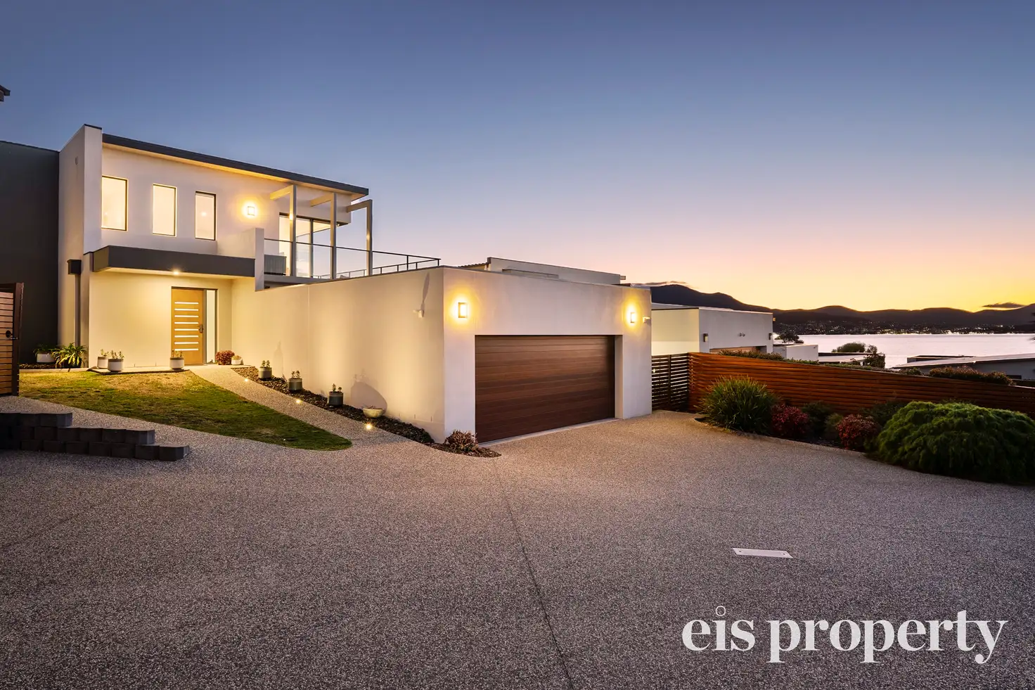 Main view of Homely townhouse listing, 2/11 Pandora Court, Tranmere TAS 7018