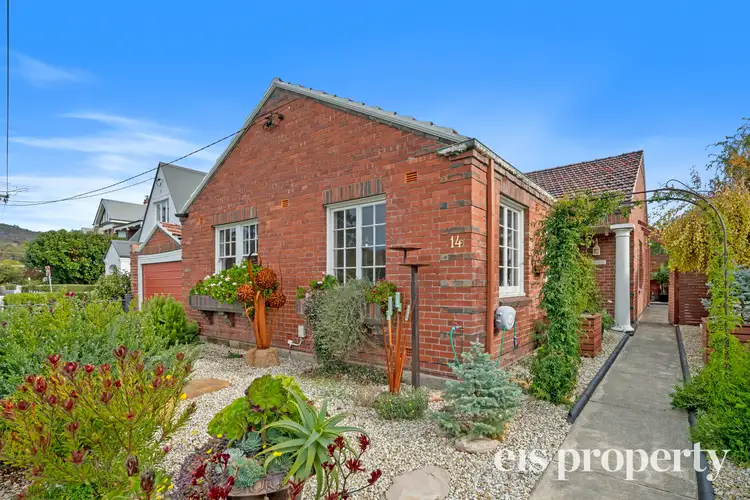 14 Marieville Esplanade, Sandy Bay TAS 7005