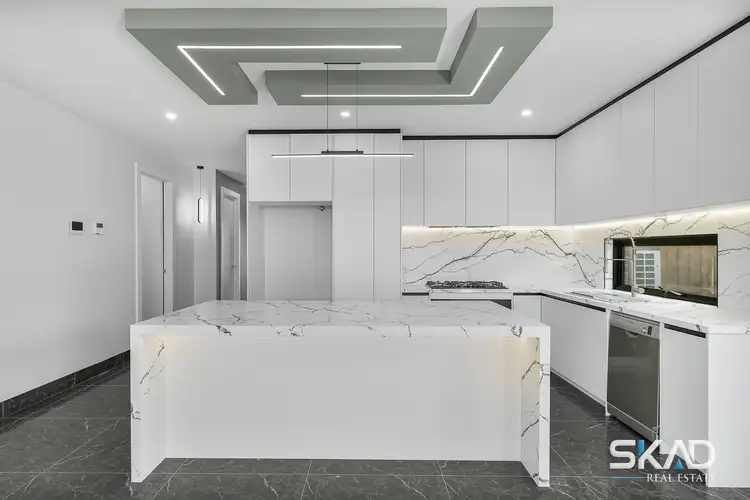 Second view of Homely house listing, 10 Driftwood Place, Wollert VIC 3750