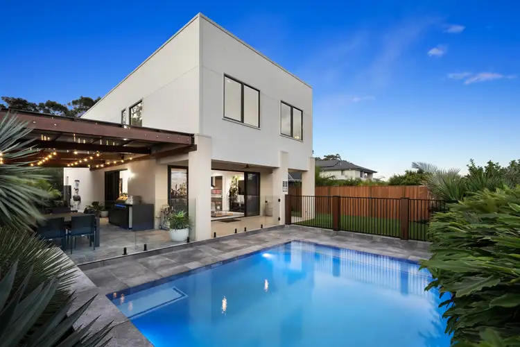 16 Christina Drive