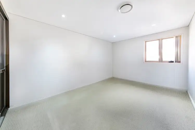 Sixth view of Homely villa listing, 5/72-74 Seven Hills Rd, Baulkham Hills NSW 2153