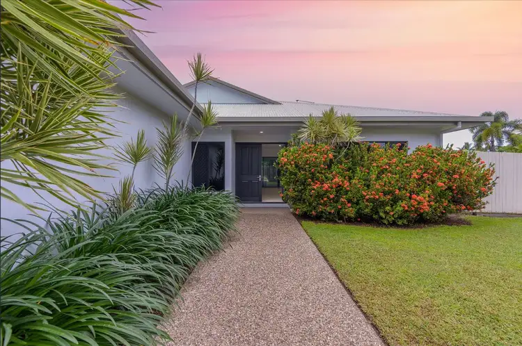 27 Birdwing Street, Port Douglas QLD 4877