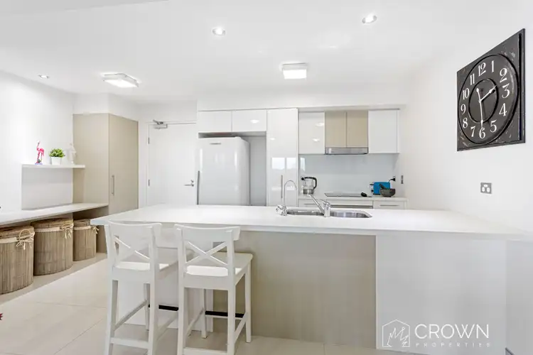 Sixth view of Homely unit listing, 63/80 Hornibrook Esplanade, Clontarf QLD 4019