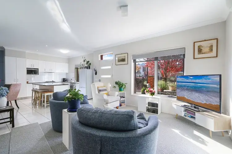 Fourth view of Homely townhouse listing, 11 Elmwood Circuit, Wodonga VIC 3690