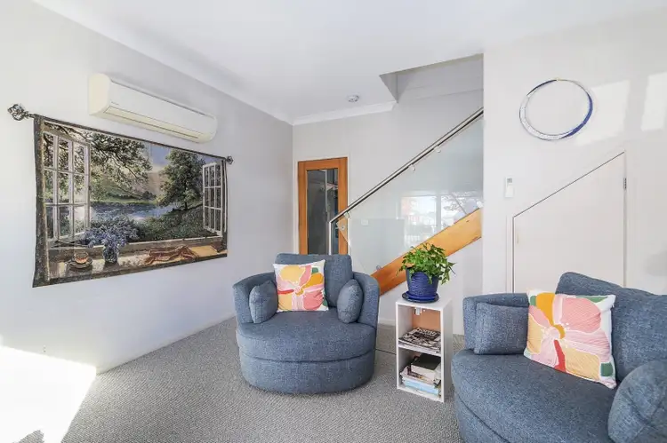Sixth view of Homely townhouse listing, 11 Elmwood Circuit, Wodonga VIC 3690