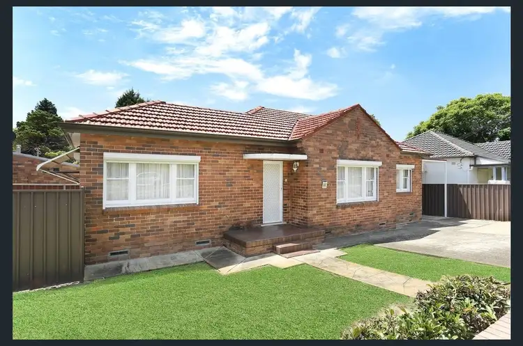 404 Stoney Creek Road, Kingsgrove NSW 2208