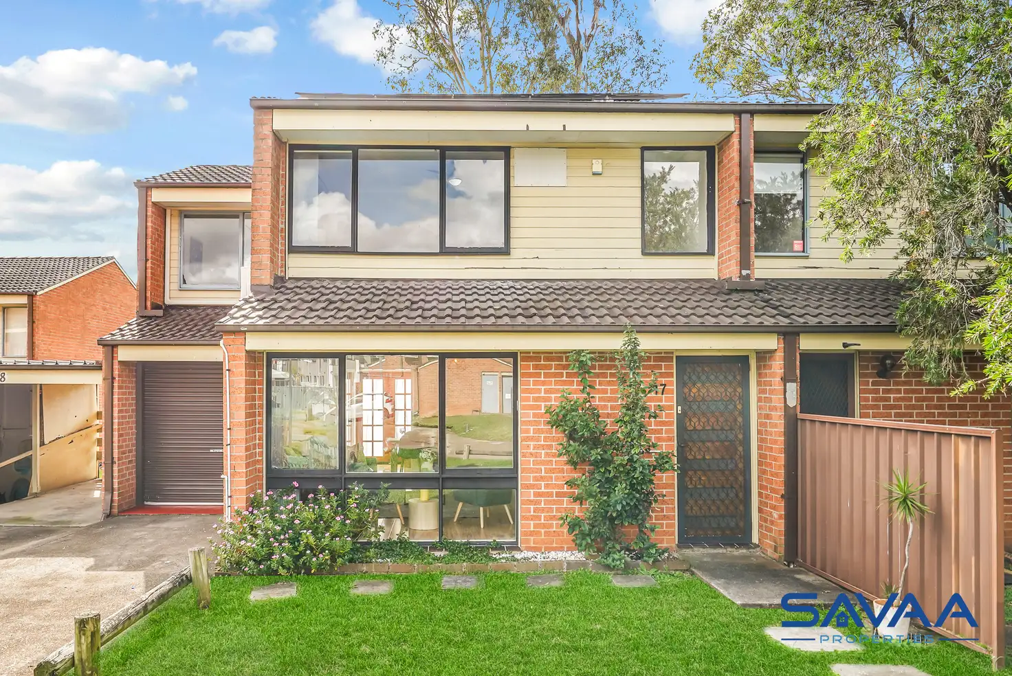 Main view of Homely townhouse listing, 17/15-19 Fourth Avenue, Macquarie Fields NSW 2564