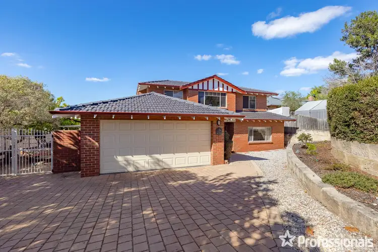 Second view of Homely house listing, 4 Bunter Court, Leeming WA 6149