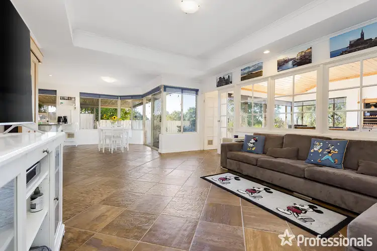 Fifth view of Homely house listing, 4 Bunter Court, Leeming WA 6149