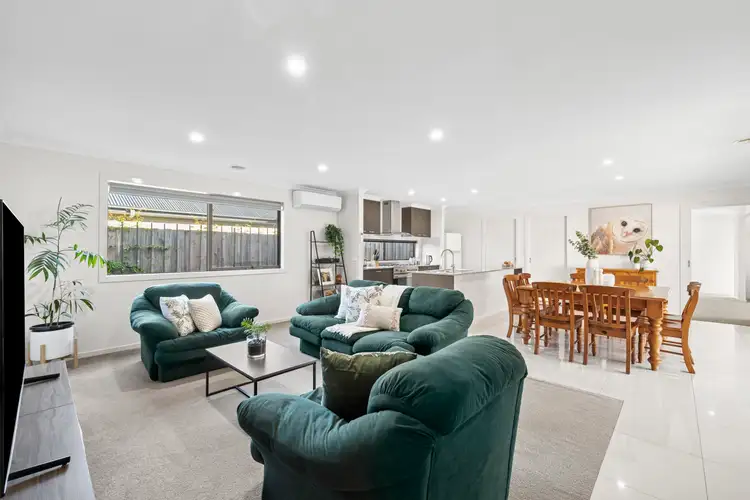 Sixth view of Homely house listing, 7 Jones Court, Woodend VIC 3442