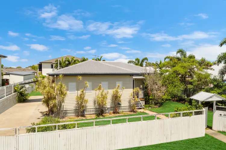 26 Henry Street, West End QLD 4810