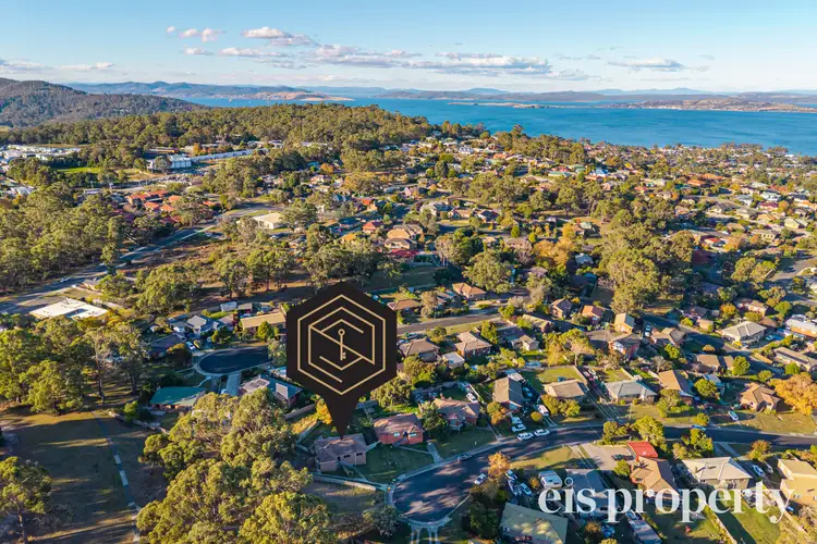 Second view of Homely house listing, 7 Oak Court, Kingston TAS 7050