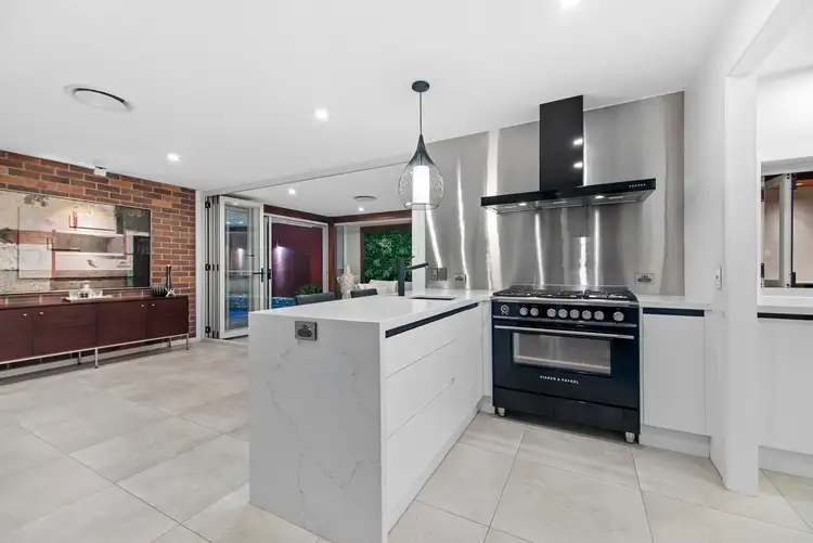 Fifth view of Homely house listing, 2 Swallow Avenue, Paradise Point QLD 4216