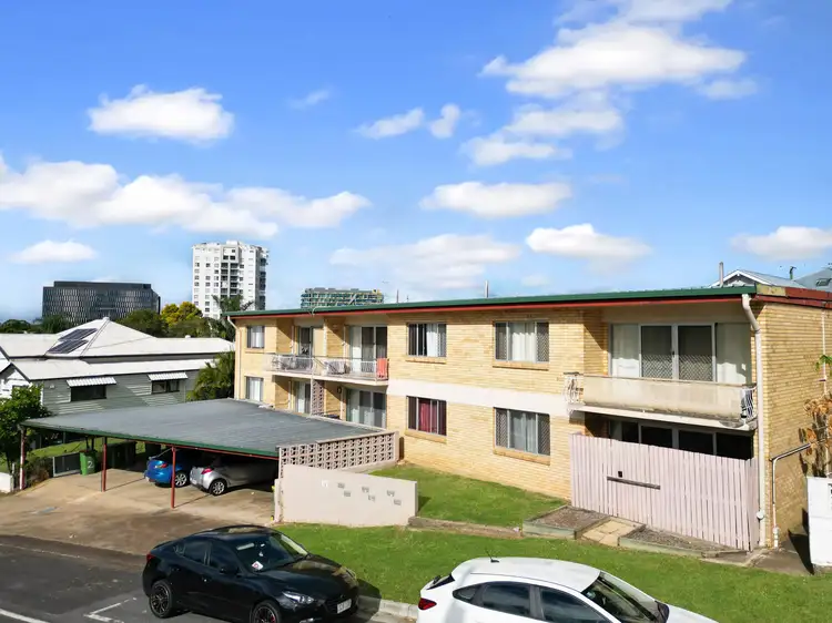 3/12 Elizabeth Street, Woodend QLD 4305