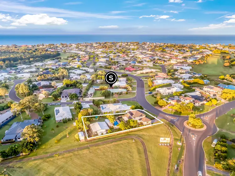 74 Bisdee Street, Coral Cove QLD 4670
