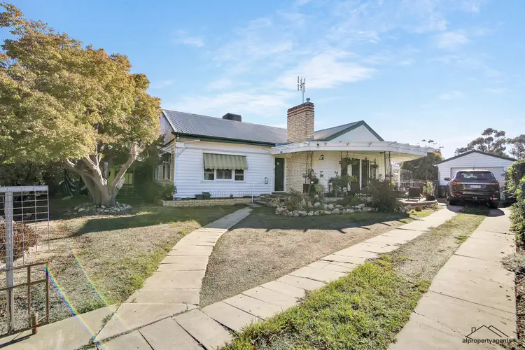 10 Centenary Avenue, Horsham VIC 3400