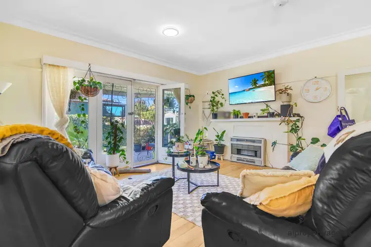 Second view of Homely house listing, 10 Centenary Avenue, Horsham VIC 3400