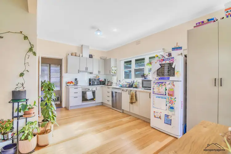 Fourth view of Homely house listing, 10 Centenary Avenue, Horsham VIC 3400