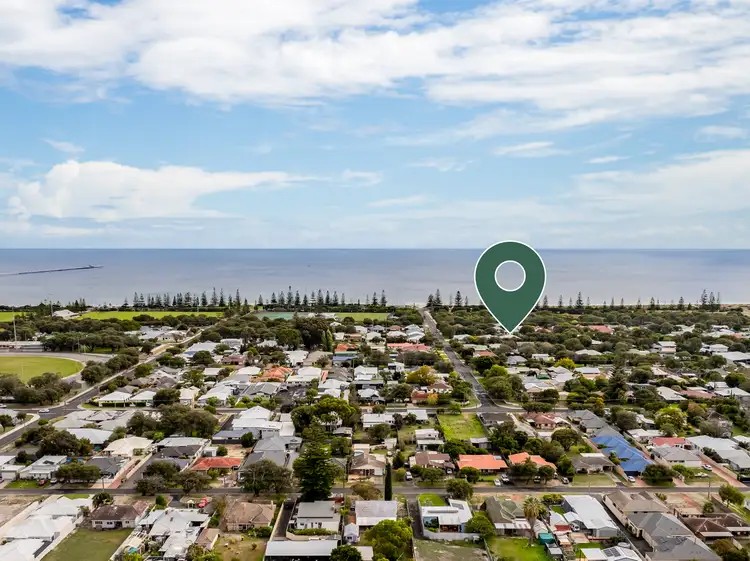 129 Adelaide Street, Busselton WA 6280