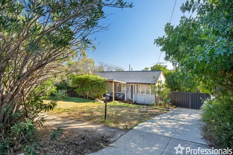 30 Hubbard Way, Medina WA 6167