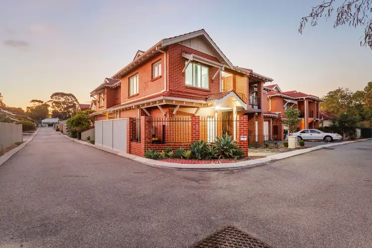 10 Sleaford Lane, Mount Lawley WA 6050