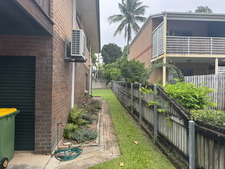 28a Verney