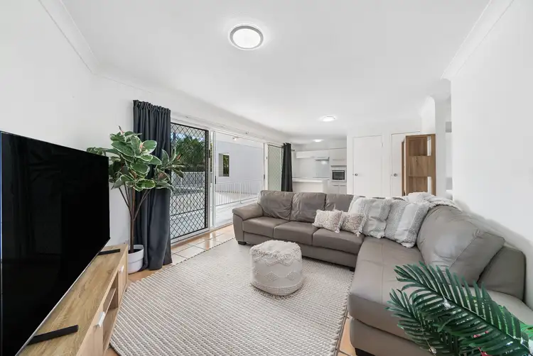 Third view of Homely apartment listing, 3/9 Francis Street, Mermaid Beach QLD 4218