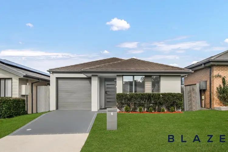 6 Dunell Street, Middleton Grange NSW 2171
