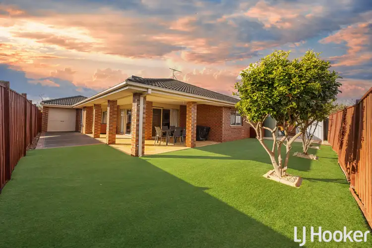 Second view of Homely house listing, 21 Dianella Court, Brookfield VIC 3338